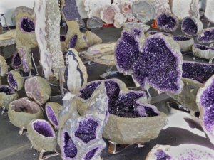 geodes1.jpg