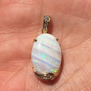 opal_pendant.jpg