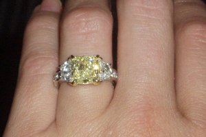 engagement ring close up2.JPG