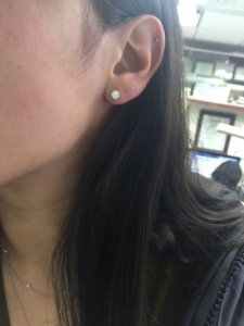 stud_on_ear3.jpg