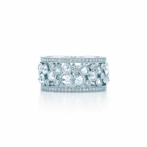 tiffany-cobblestoneband-ring-26039819_935284_ed_m.jpg