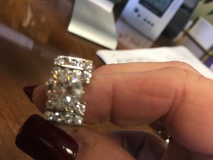 ring_250.jpg ring_250.jpg