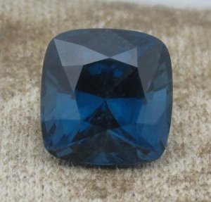 tealspinel2.jpg