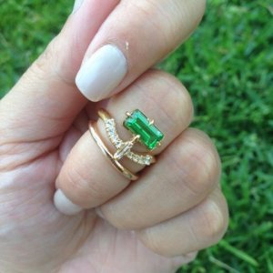 aprilzephyr_tsavorite_set.jpg
