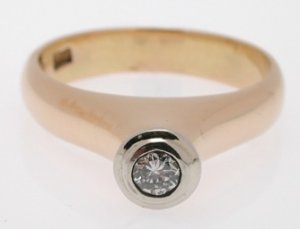 diamond dot ring.jpg