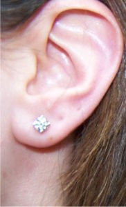 earringscloseup.jpg