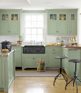 54eb56aee5450_-_green-kitchen-cabinets-cape-cod-house-0612-xln.jpg