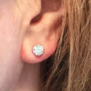 ear_5.jpg