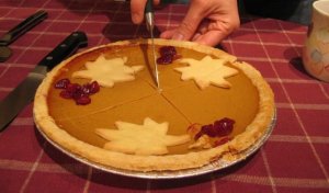 mapleleafpumpkinpie.jpg