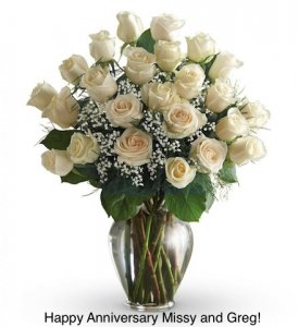 avasflowers-two-dozen-white-roses_0.jpg