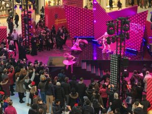 livemusicandperformanceatoculusdec2016.jpg livemusicandperformanceatoculusdec2016.jpg