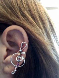 treble_clef_earrings_with_crystals.jpg