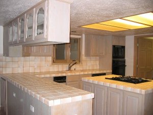 origkitchen.JPG