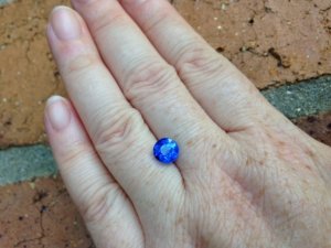 blue_sapphire_round_4.jpg blue_sapphire_round_4.jpg