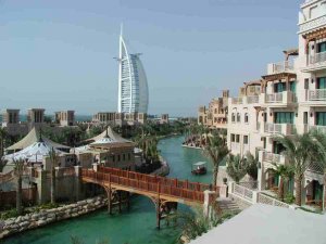Resort towards Burj Al Arab.jpg