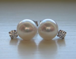Pearl and Diamond Earrings (622 x 478).jpg