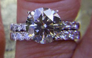 Thebauble-1A.jpg