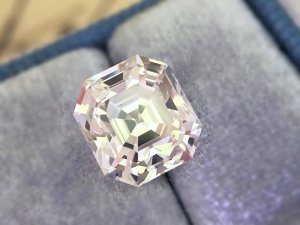 2.7ct.antiqueasscher3.jpg
