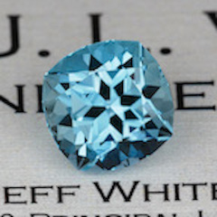 Jeff's_pic_of_the_aquamarine.jpg