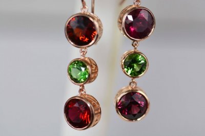earrings2.jpg