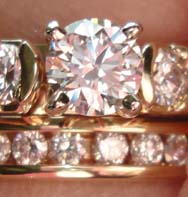 ringpinksony2.jpg