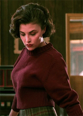 tumblr_nr011eponA1s9nttjo1_400.gif