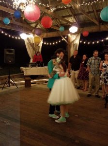 wedding slow dance 1.jpg