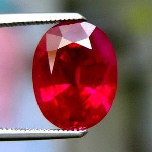 H Burmese Vivid Red Ruby 2.72ct. 1F.jpg