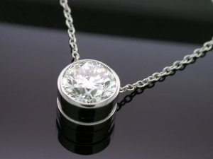 WF BEZEL PENDANT SIDE.jpg