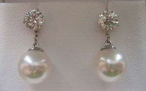 Diamond and pearl drops (600 x 375).jpg Diamond and pearl drops (600 x 375).jpg