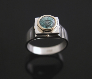blue%20zircon%20ring%20-%203.jpg