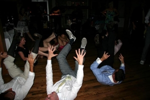 shoutdance.jpg