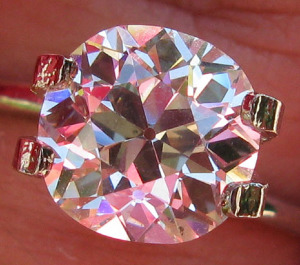 LibraMomDiamond-Closeup.jpg