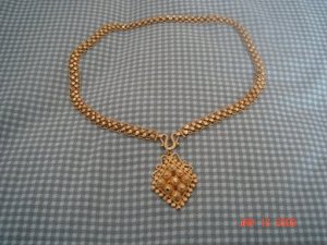 momsweddinggoldnecklace.jpg