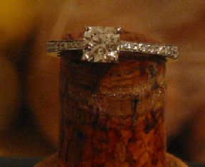 ringwinecorkresize111.jpg
