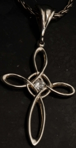 diamondpendant.jpg