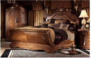 Sleigh_Bed.jpg Sleigh_Bed.jpg