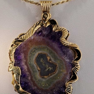 amethyst-stalagtite.jpg amethyst-stalagtite.jpg