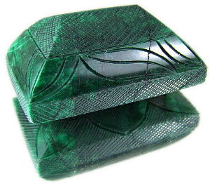 emerald%20stone%20back.jpg