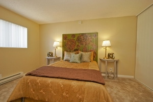 Apt%201%20Bedroom.jpg Apt%201%20Bedroom.jpg