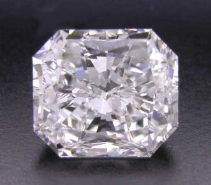DI40X_GIA13141334.jpg
