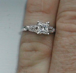 AER princess 0.81ct kleggett.jpg