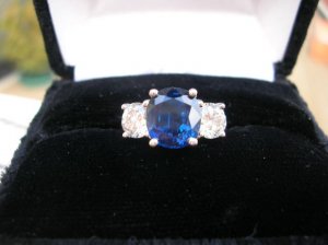 Sapphire in box.jpg Sapphire in box.jpg