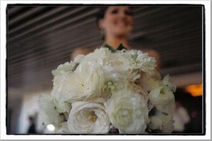 BouqFair Bianca roses and ranunculus.jpg