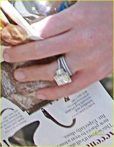 hilary-duff-wedding-ring.jpg