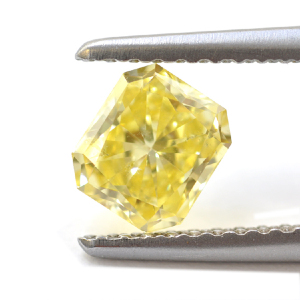 fancy-intense-yellow-cushion-diamond-i5255.0bb4a[1].jpg