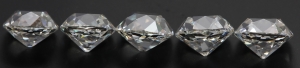 Pricescope%205%20Stones%20(Side).jpg Pricescope%205%20Stones%20(Side).jpg