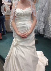 wedding%20dress%202_0.jpg