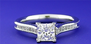 JS%20Gabriel%20ER6185%20with%20123ct%20H%20VS1%20Sol%20Pr%20front.jpg JS%20Gabriel%20ER6185%20with%20123ct%20H%20VS1%20Sol%20Pr%20front.jpg