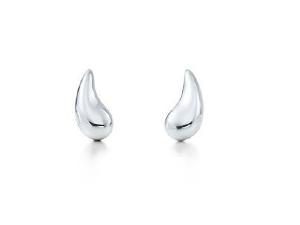 Earrings09.jpg